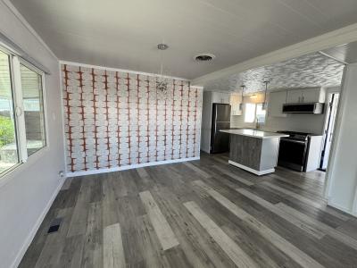 Photo 5 of 23 of home located at 129 Coyote Cathedral City, CA 92234