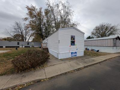 Mobile Home at 817 Nottingham Lane Jacksonville, IL 62650