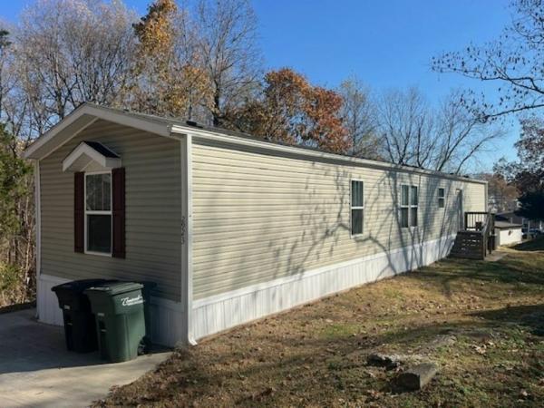 2023 Clayton Community Line 930 The Sandpiper 7616 Manufactured Home