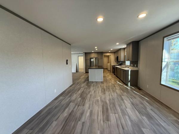 2026 clayton 95PLH28563IH25S Mobile Home