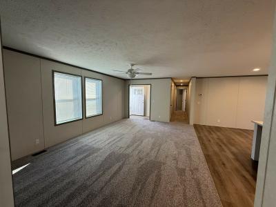 Photo 5 of 22 of home located at 140 Lisa Kay White Lake, MI 48386