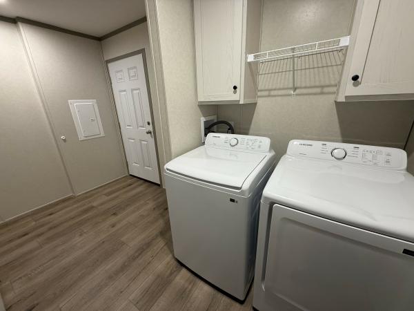 2025 Clayton 95PLY28604D Mobile Home