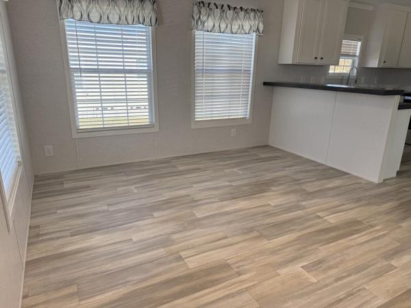 2023 Fleetwood Economy 16602Y Mobile Home