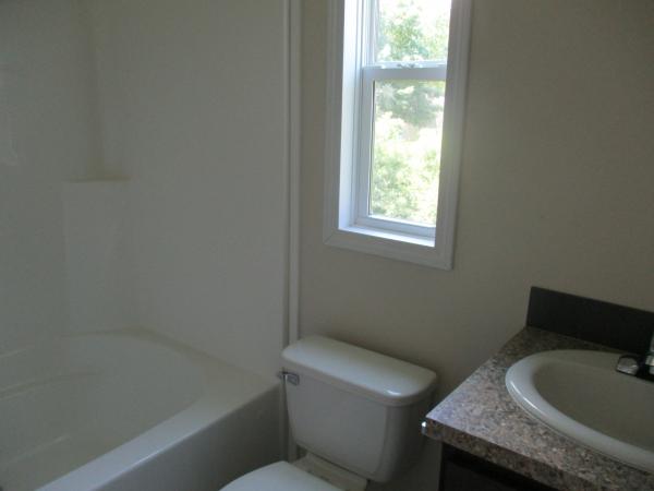 2020 Champion RA1670217 Mobile Home