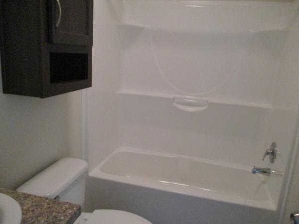 2020 Champion RA1670217 Mobile Home