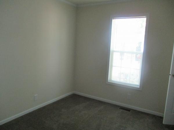 2020 Champion RA1670217 Mobile Home