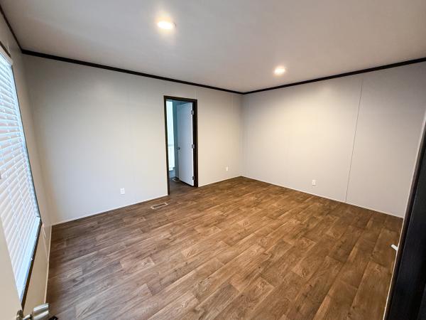 2022 Clayton - Bonham  Home