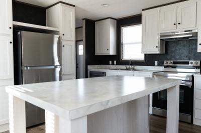 Photo 4 of 18 of home located at 129 Ponderosa Way #Pond129 Sanger, TX 76266