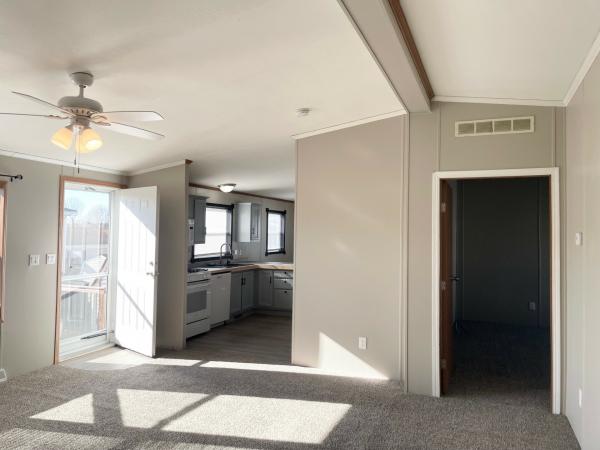 2005 Skyline - Goshen Mobile Home