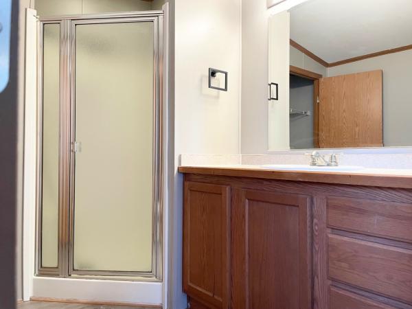 2005 Skyline - Goshen Mobile Home