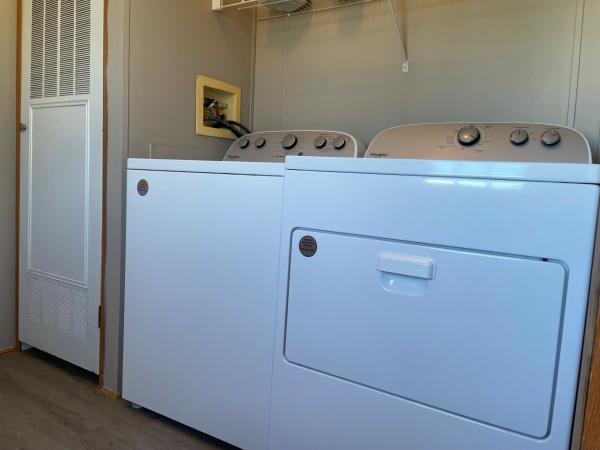 2005 Skyline - Goshen Mobile Home