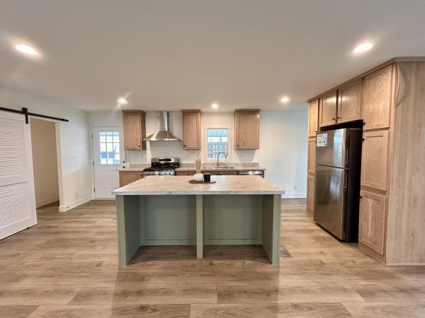 2025 Clayton 71TIP24563A Mobile Home