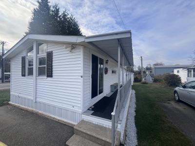 Photo 2 of 12 of home located at 14 Chestnut Drive Westbrook, CT 06498