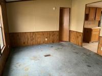 1984 Bristol Homes Unknown Manufactured Home