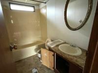 1984 Bristol Homes Unknown Manufactured Home