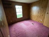 1984 Bristol Homes Unknown Manufactured Home