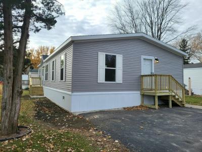 Photo 2 of 14 of home located at 24 Cherry #148 Minooka, IL 60447