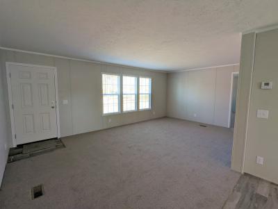 Photo 4 of 13 of home located at 63 Arizona Belleville, MI 48111