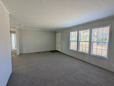 Photo 5 of 13 of home located at 63 Arizona Belleville, MI 48111