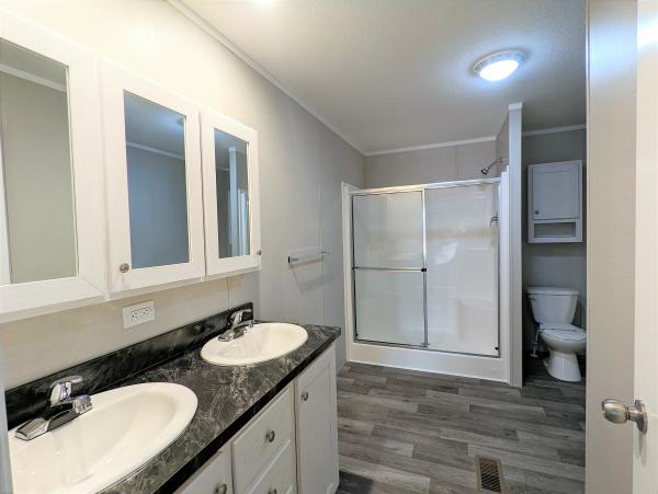 2022 Champion Redman Advantage II  Home