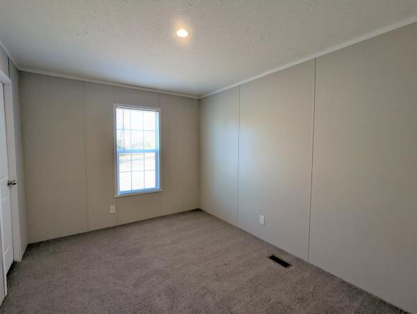 2022 Champion Redman Advantage II  Home