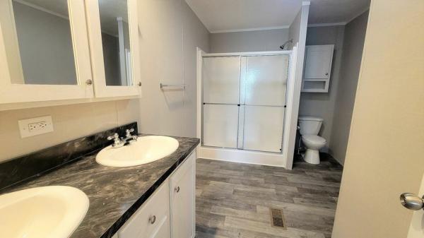 2022 Champion Redman Advantage II  Home