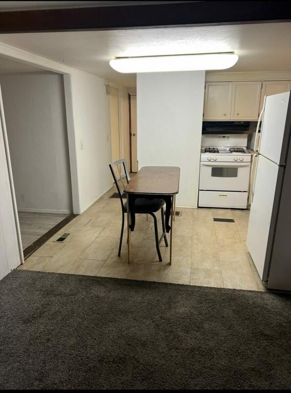 1960 MANUFACTU  Home