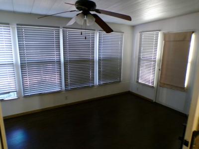 Photo 5 of 12 of home located at 3811 Willaford Drive Plant City, FL 33565