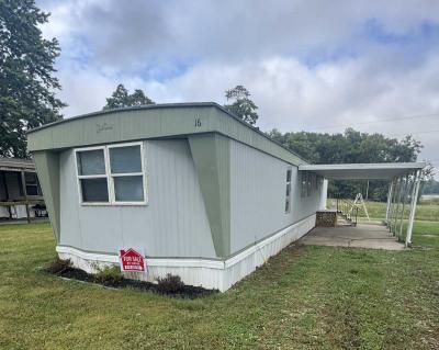 Mobile Home at 9510 E Ponderosa Dr  M16 North Webster, IN 46555