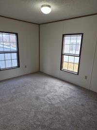 1987 Holly Park Mobile Home