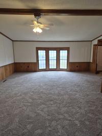 1987 Holly Park Mobile Home