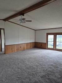 1987 Holly Park Mobile Home