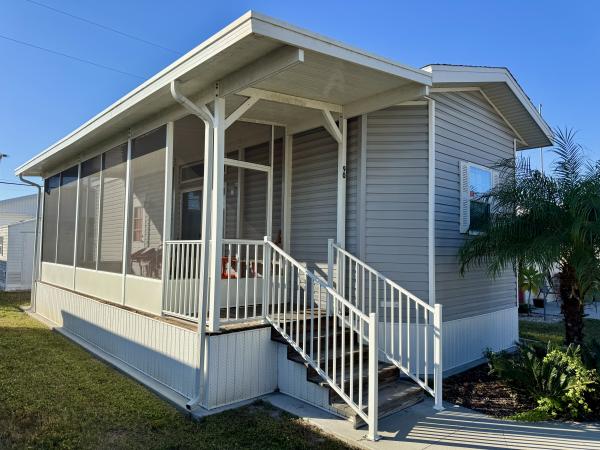 Photo 1 of 2 of home located at 90 Kumquat Road Palmetto, FL 34221