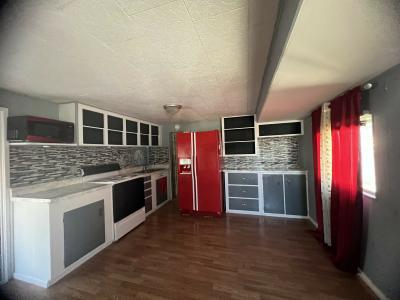 Photo 3 of 17 of home located at 457 Holiday Blvd Lakeland, FL 33815