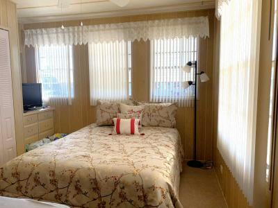 Photo 4 of 8 of home located at 329 Beauville St Lake Placid, FL 33852