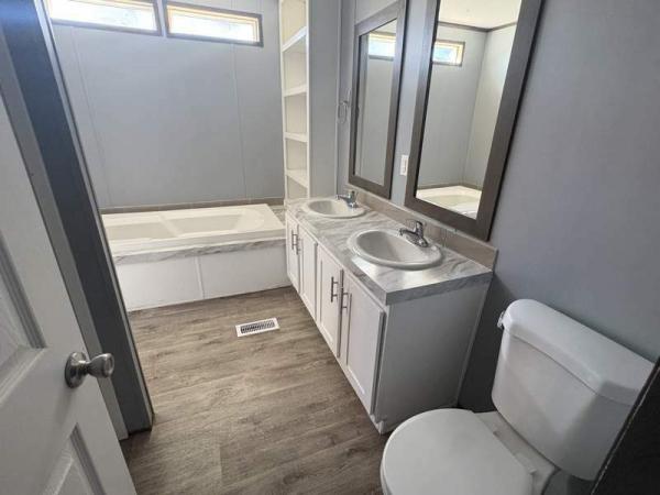 2022 Fleetwood Manufactured Home