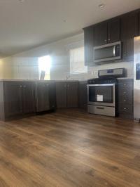 2021 Champion Dutch Diamond II Manufactured Home