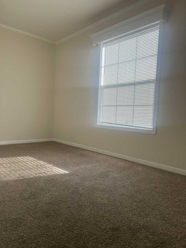 2021 Champion Dutch Diamond II Manufactured Home