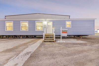 Mobile Home at 420 West Forest St Belle Plaine, MN 56011