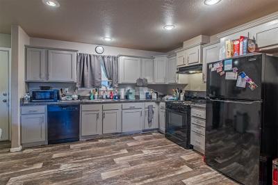 Photo 5 of 14 of home located at 3642 Boulder Hwy. Las Vegas, NV 89121