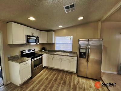 Photo 2 of 12 of home located at 15 Dover Falls Rd Ormond Beach, FL 32174