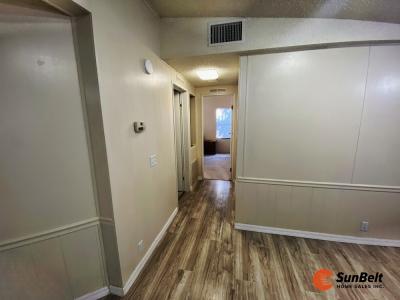 Photo 5 of 12 of home located at 15 Dover Falls Rd Ormond Beach, FL 32174