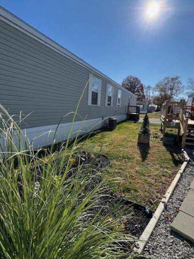 Photo 2 of 7 of home located at 3980 Kirsch Dr Brownsburg, IN 46112