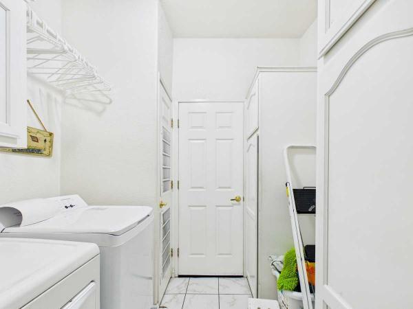 2004 Hallmark-Southwest 34-1759 Manufactured Home