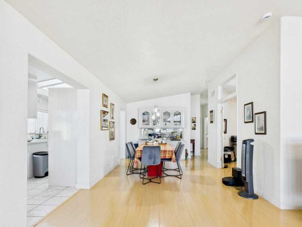 2004 Hallmark-Southwest 34-1759 Manufactured Home