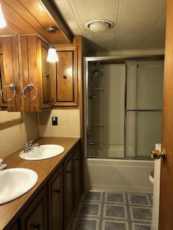 1978 Holly Park Mobile Home