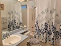 1994 Hallmark Manufactured Home