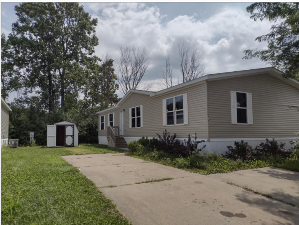 Photo 2 of 1 of home located at 4043 Raspberry Ln, Lot 77 Burton, MI 48529