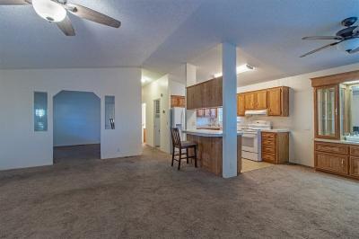 Photo 4 of 15 of home located at 143 Le Arta Dr. Henderson, NV 89074