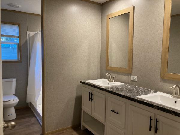 2021 CMHM mobile Home